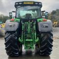 John Deere 6215R