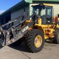 JCB 437