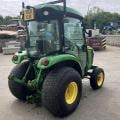 John Deere 3046R