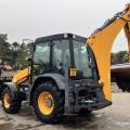 Terex TLB890