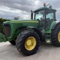 John Deere 8320