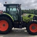 Claas Arion 650