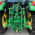 John Deere 5115M