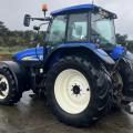 New Holland TM140