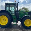 John Deere 6195M