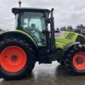Claas Arion 650