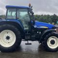 New Holland TM140