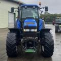 New Holland TM140