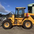 JCB 437