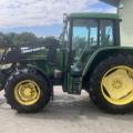 John Deere 6400