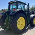 John Deere 6195M