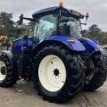 New Holland T7.225