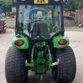 John Deere 3046R