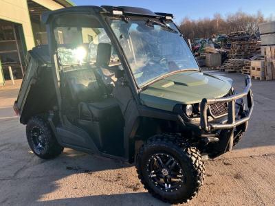 John Deere XUV 865M Gator