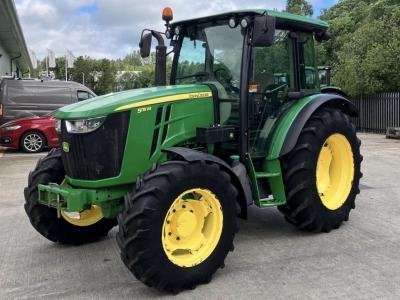 John Deere 5115M