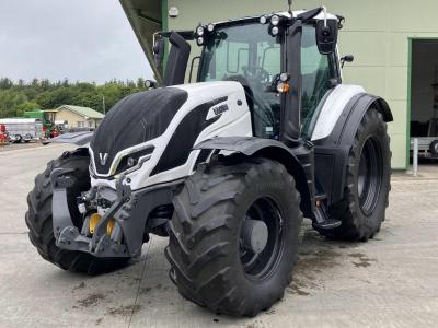 Valtra T195