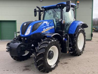New Holland T7.210
