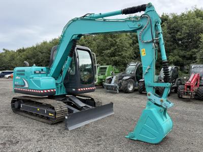 Kobelco SK75