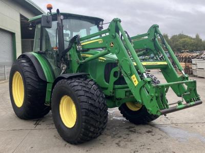 John Deere 5090R
