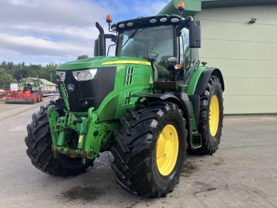 John Deere 6215R Ultimate Edition