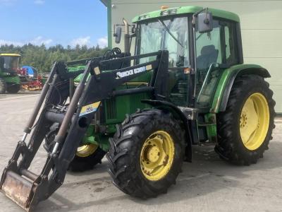 John Deere 6400