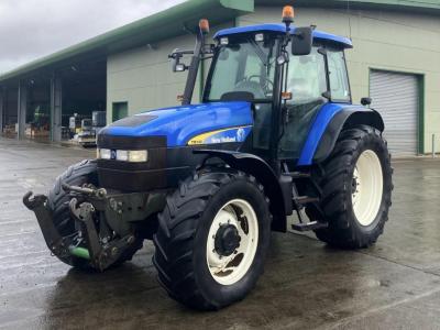 New Holland TM140
