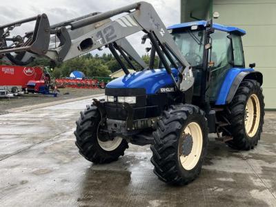 New Holland TM150
