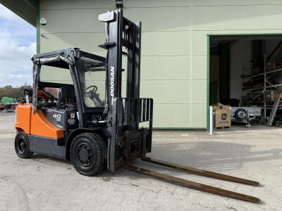 Doosan 40 Pro 5
