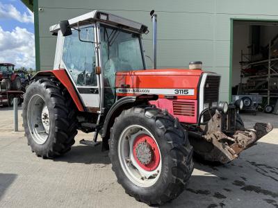 Massey Ferguson 3115