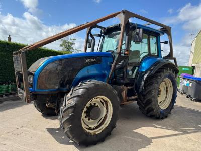 Valtra T130