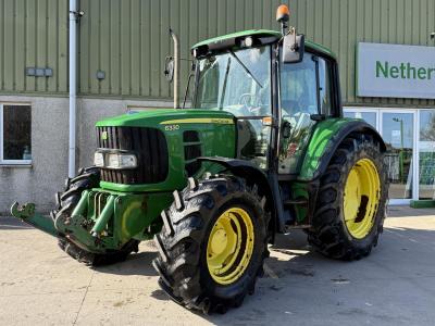 John Deere 6330
