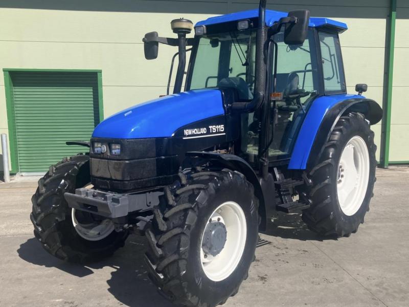 New Holland TS115