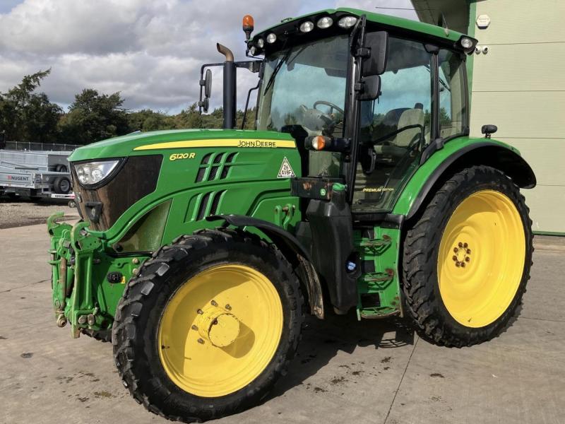 John Deere 6120R