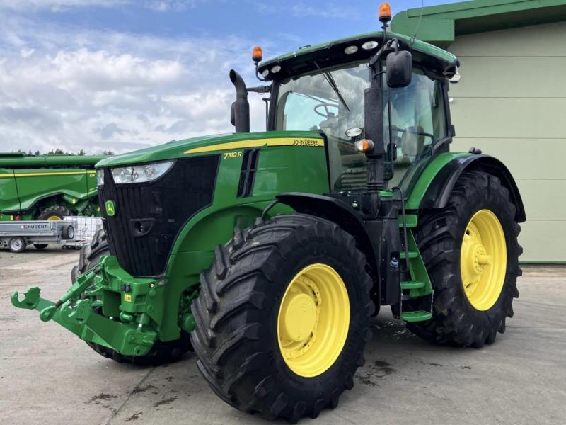 John Deere 7310R