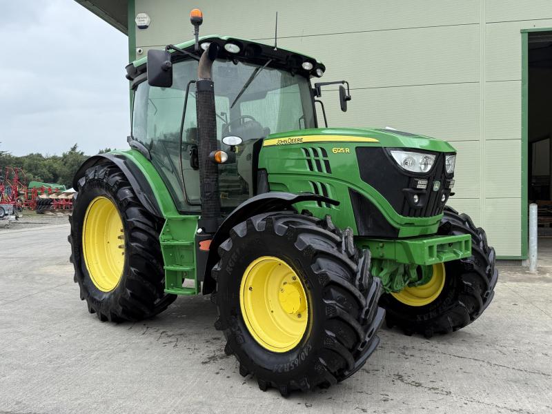 John Deere 6125R