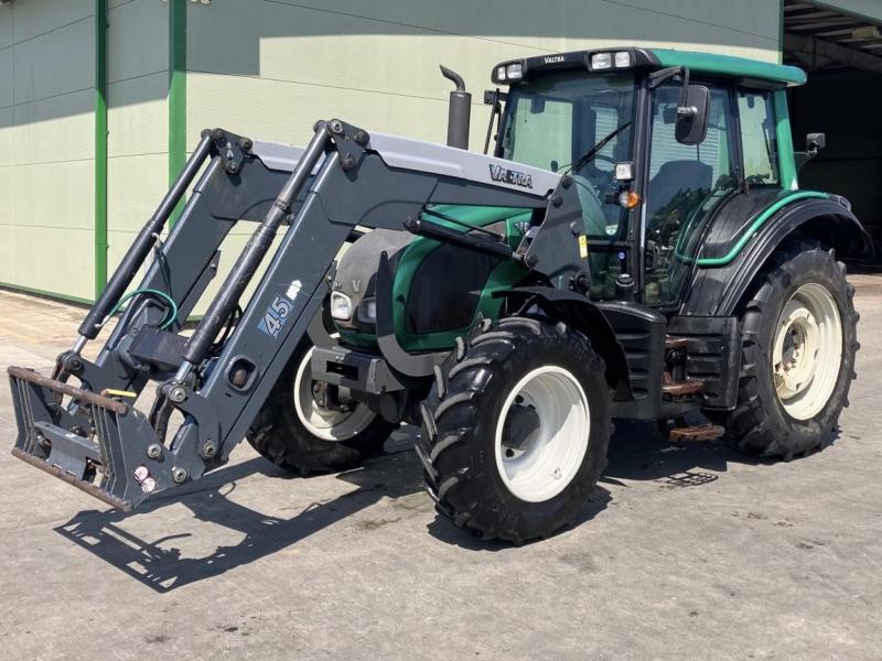 Valtra N92