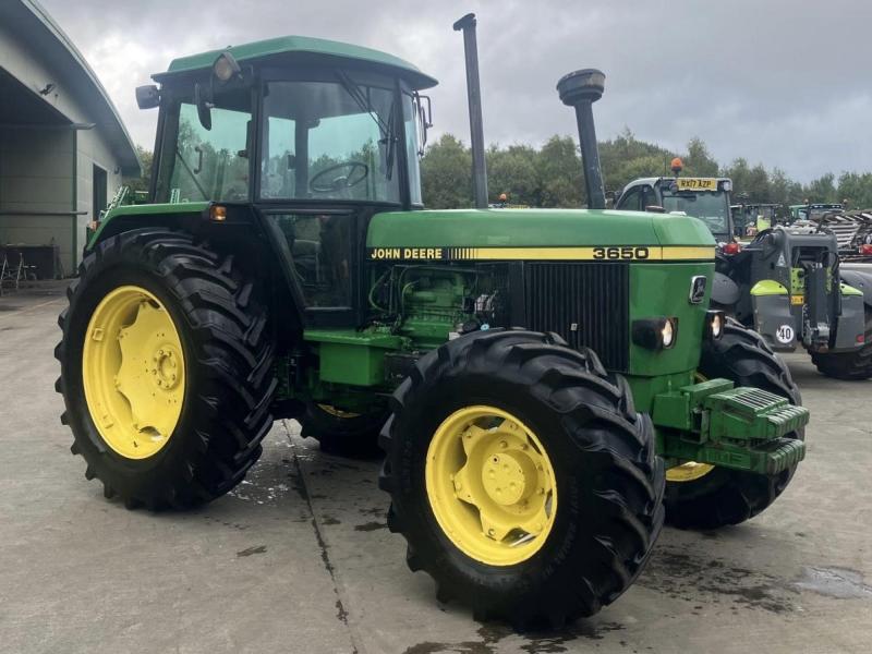 John Deere 3650