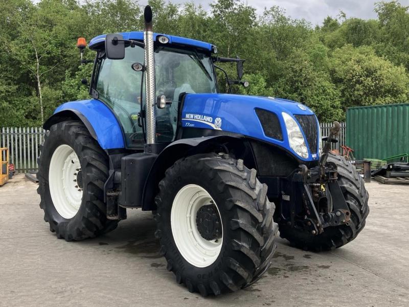 New Holland T7.220