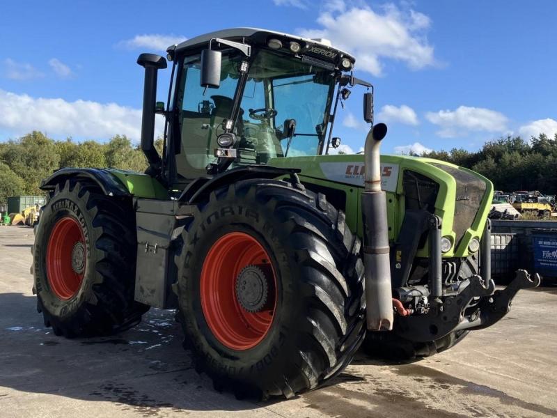 Claas Xerion 3300 Trac VC