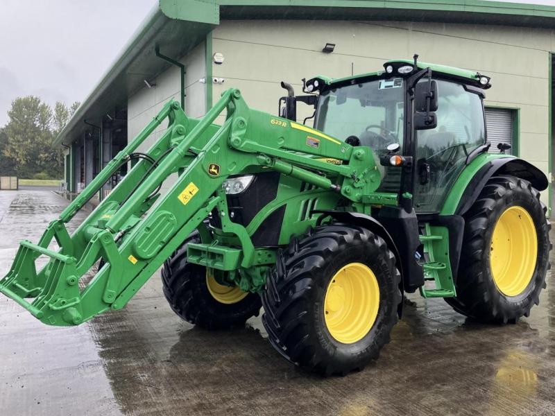 John Deere 6120R