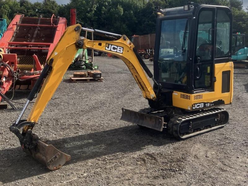 JCB 19C-1 Gravemaster