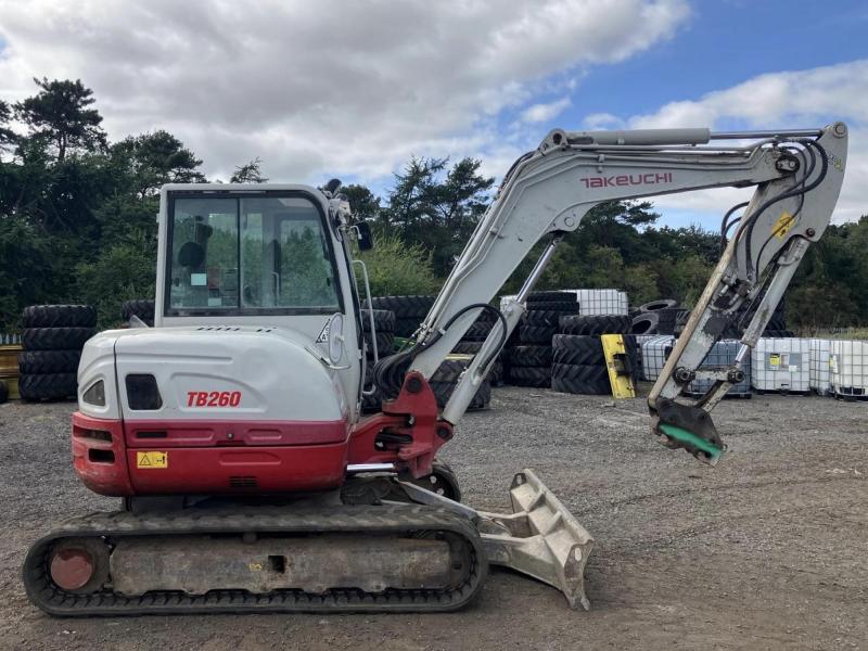 Takeuchi TB260