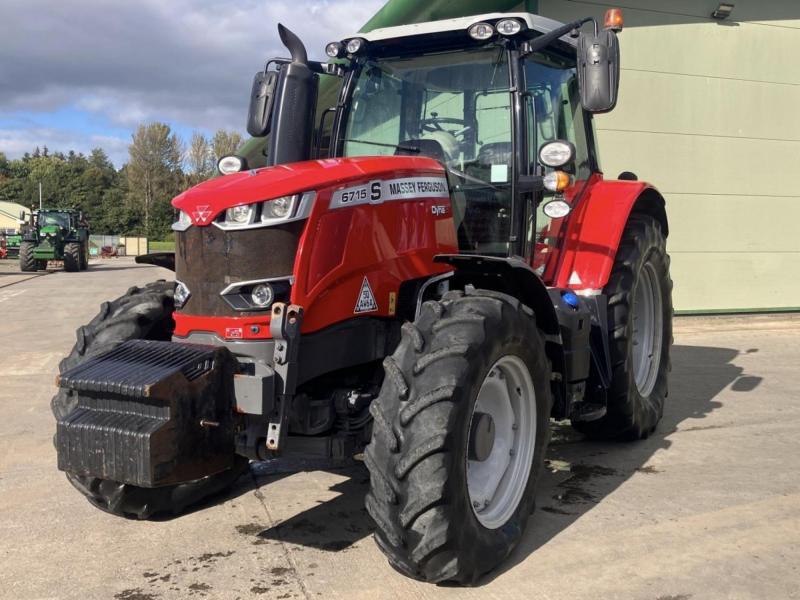 Massey Ferguson 6715S